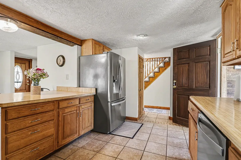 7828 Division Drive Newton Township MI 49014