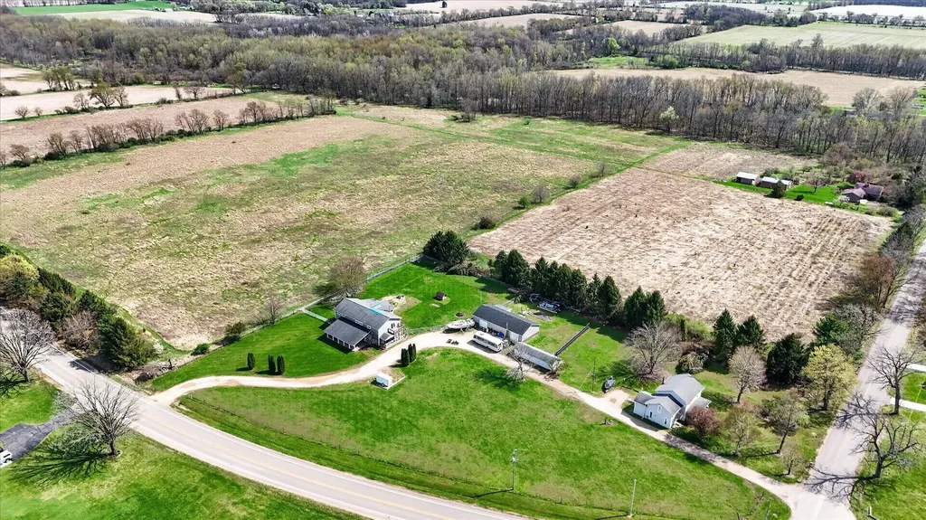 15300 20 Mile Road Marengo Township MI 49068