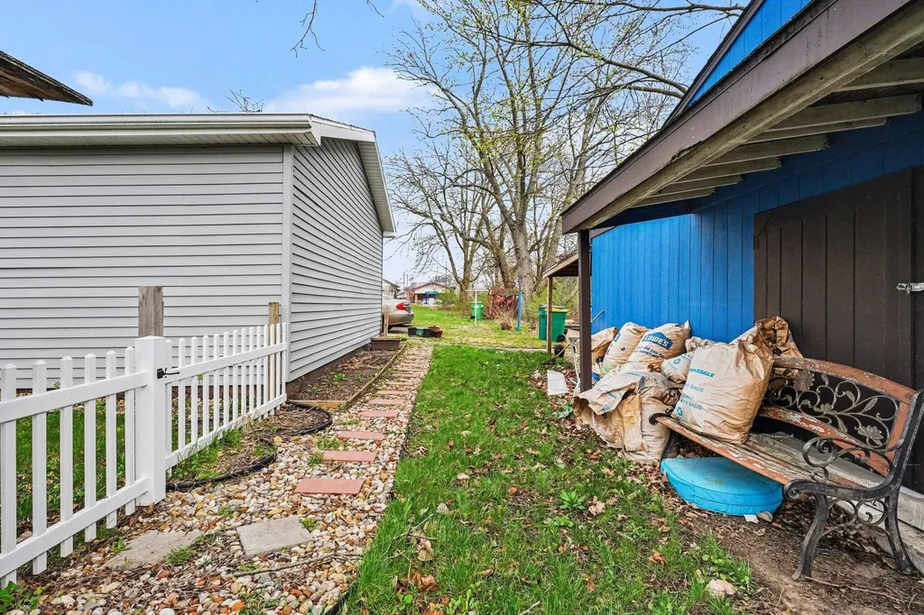 2961 W Dickman Road Battle Creek City MI 49037