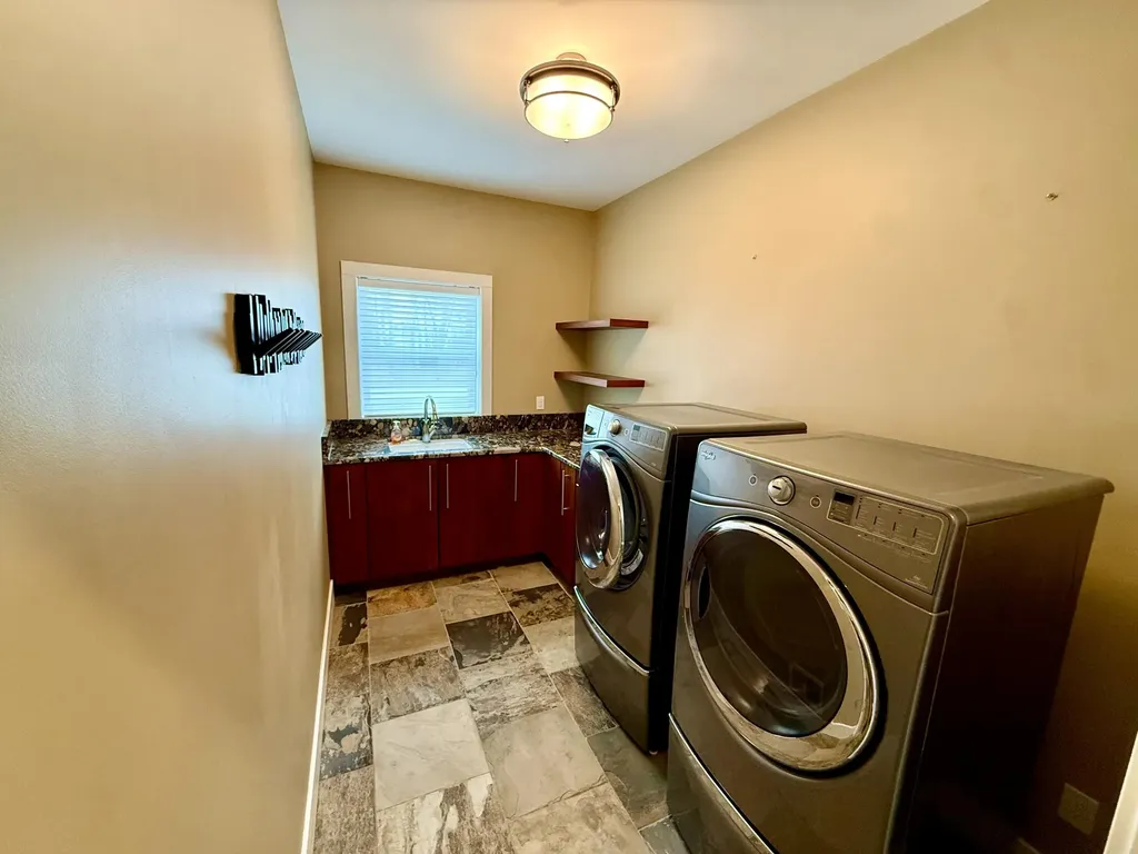 16054 Division Drive Fredonia Township MI 49068