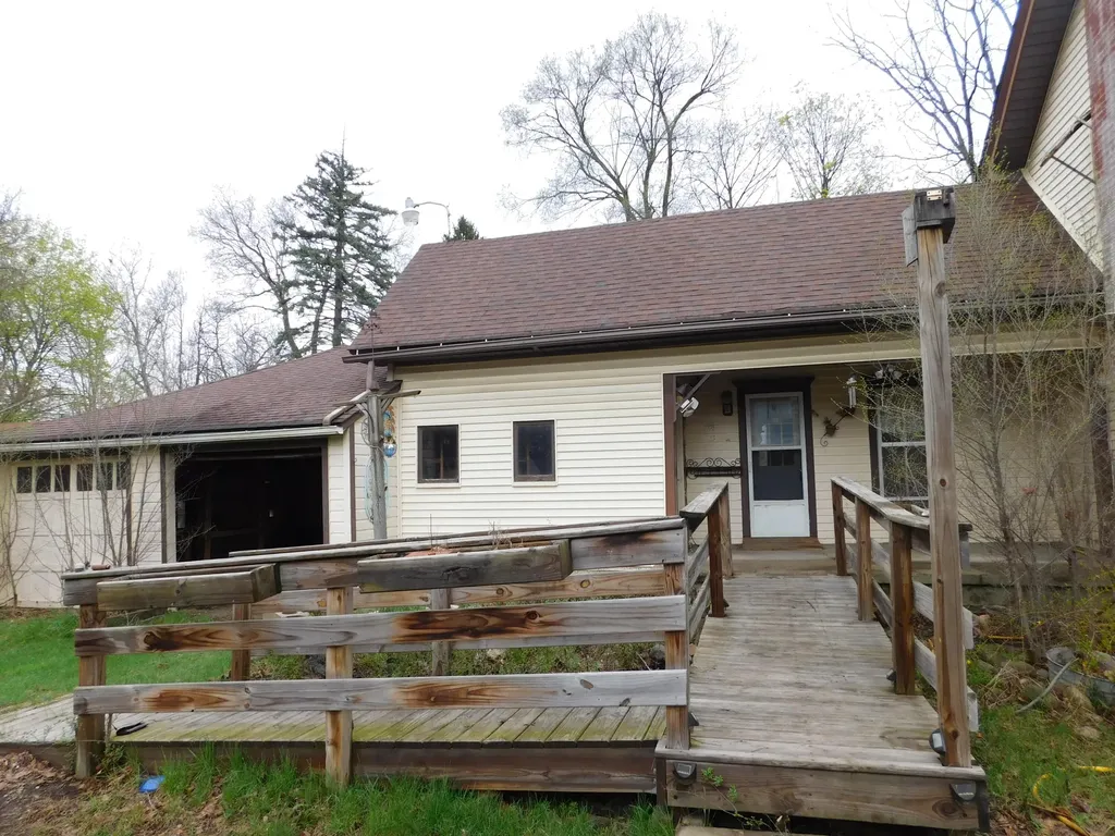 124 S Chipman Street Owosso City MI 48867