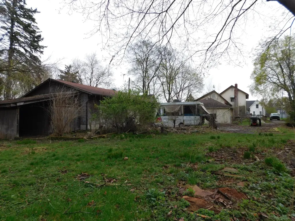 124 S Chipman Street Owosso City MI 48867