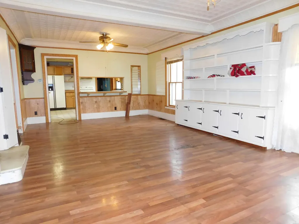 124 S Chipman Street Owosso City MI 48867