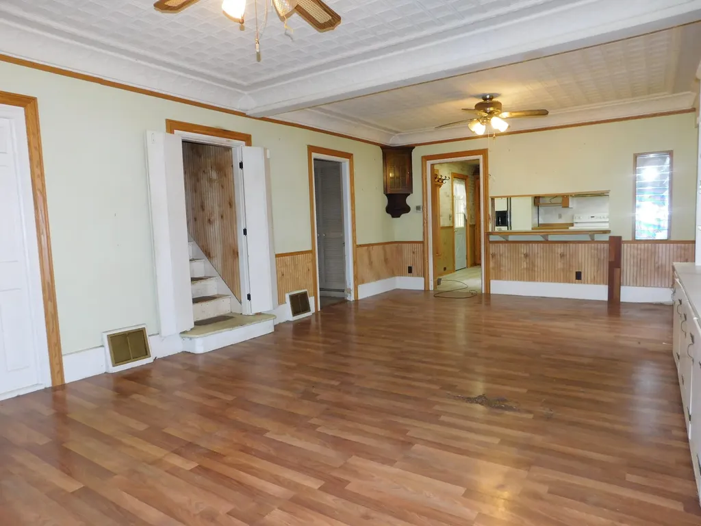 124 S Chipman Street Owosso City MI 48867
