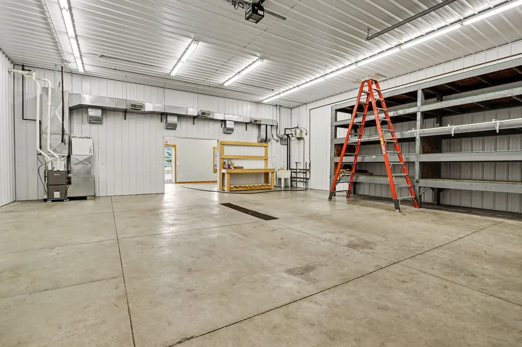317 S Grand Street Marshall City MI 49068
