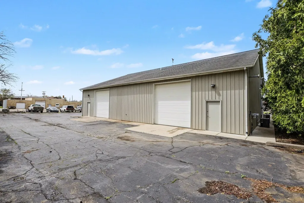317 S Grand Street Marshall City MI 49068
