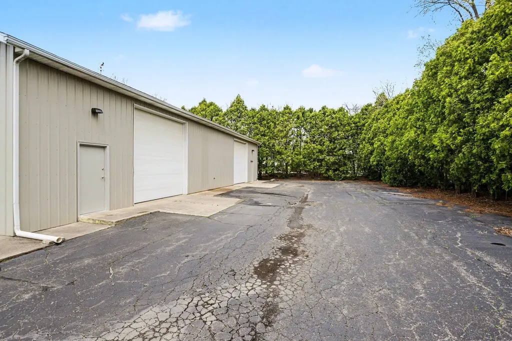 317 S Grand Street Marshall City MI 49068