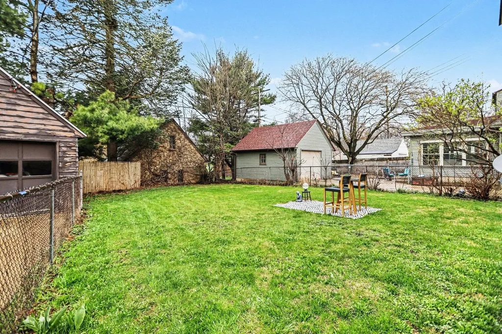 193 Garrison Avenue Battle Creek City MI 49017