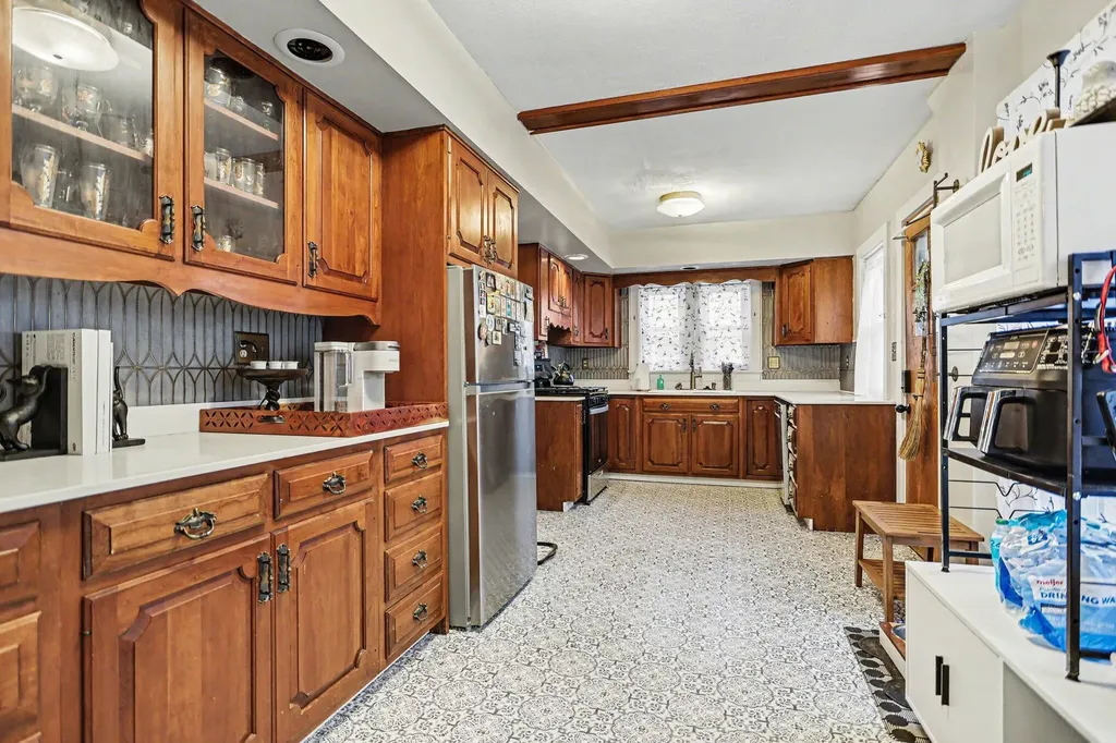 193 Garrison Avenue Battle Creek City MI 49017