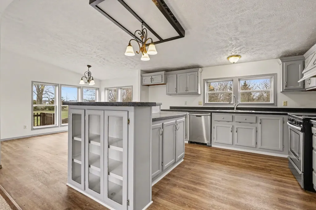 413 Creamery Road Union Township MI 49094