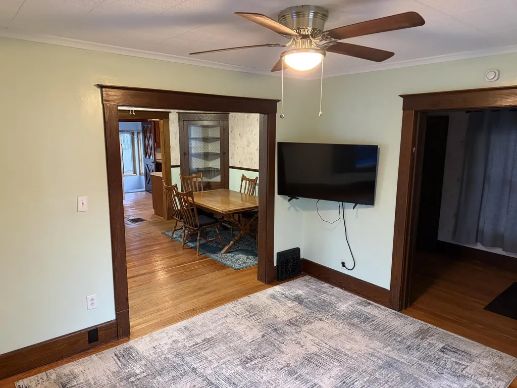 1222 E Porter Street Albion City MI 49224
