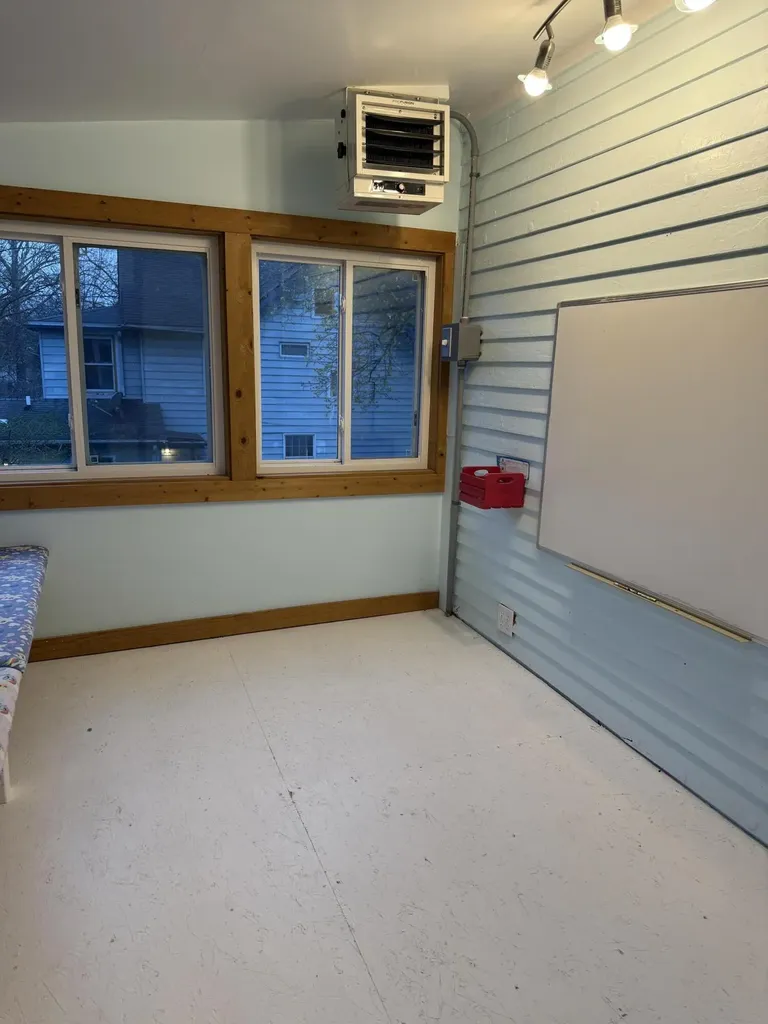 1222 E Porter Street Albion City MI 49224
