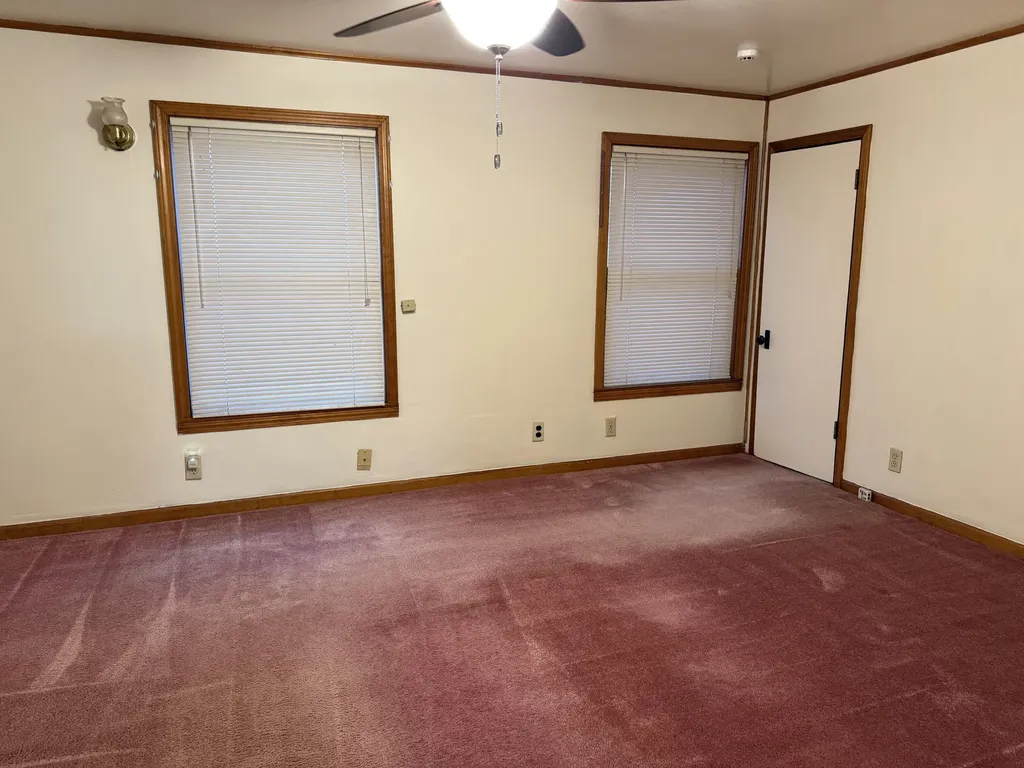 1222 E Porter Street Albion City MI 49224