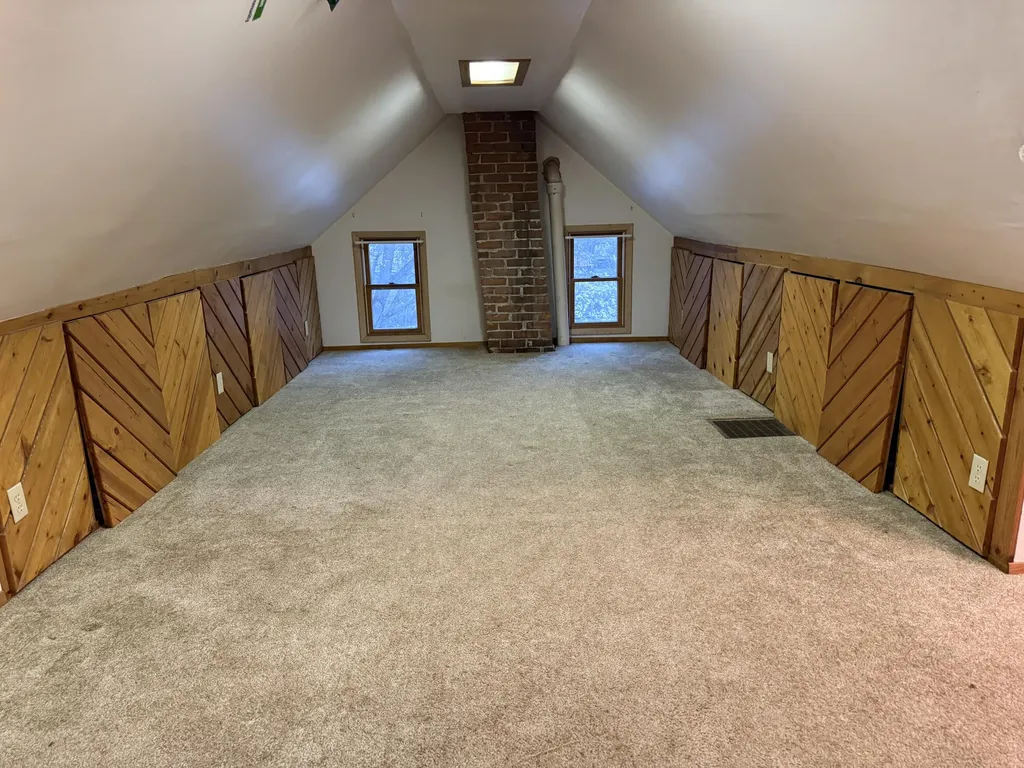 1222 E Porter Street Albion City MI 49224