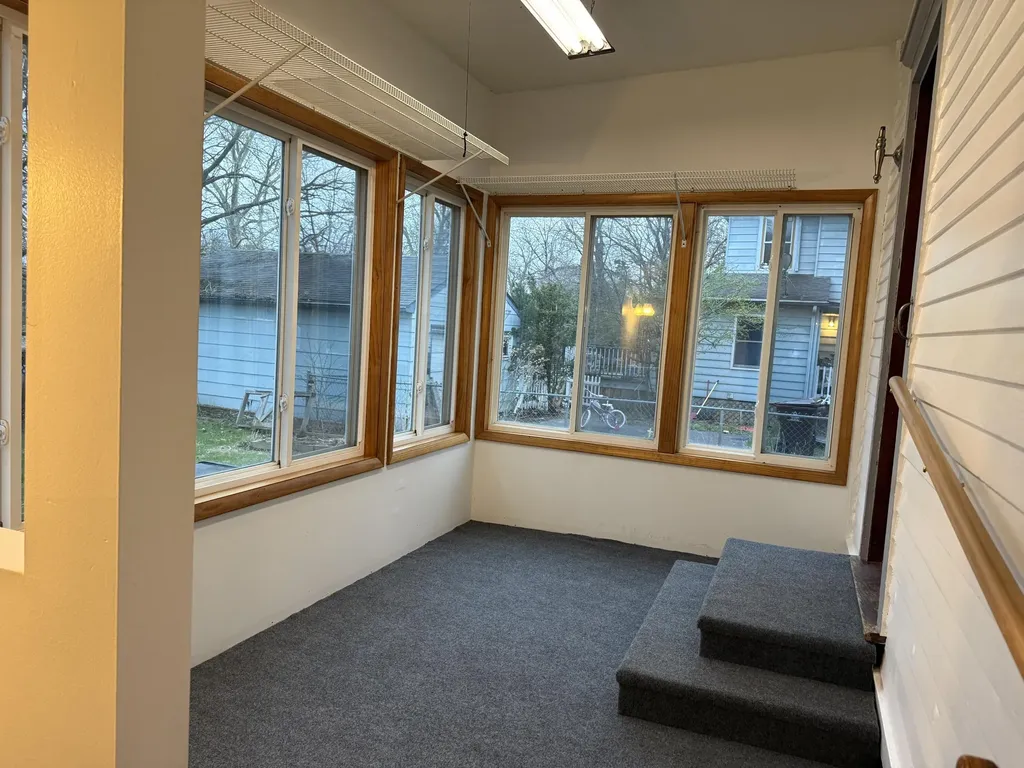 1222 E Porter Street Albion City MI 49224