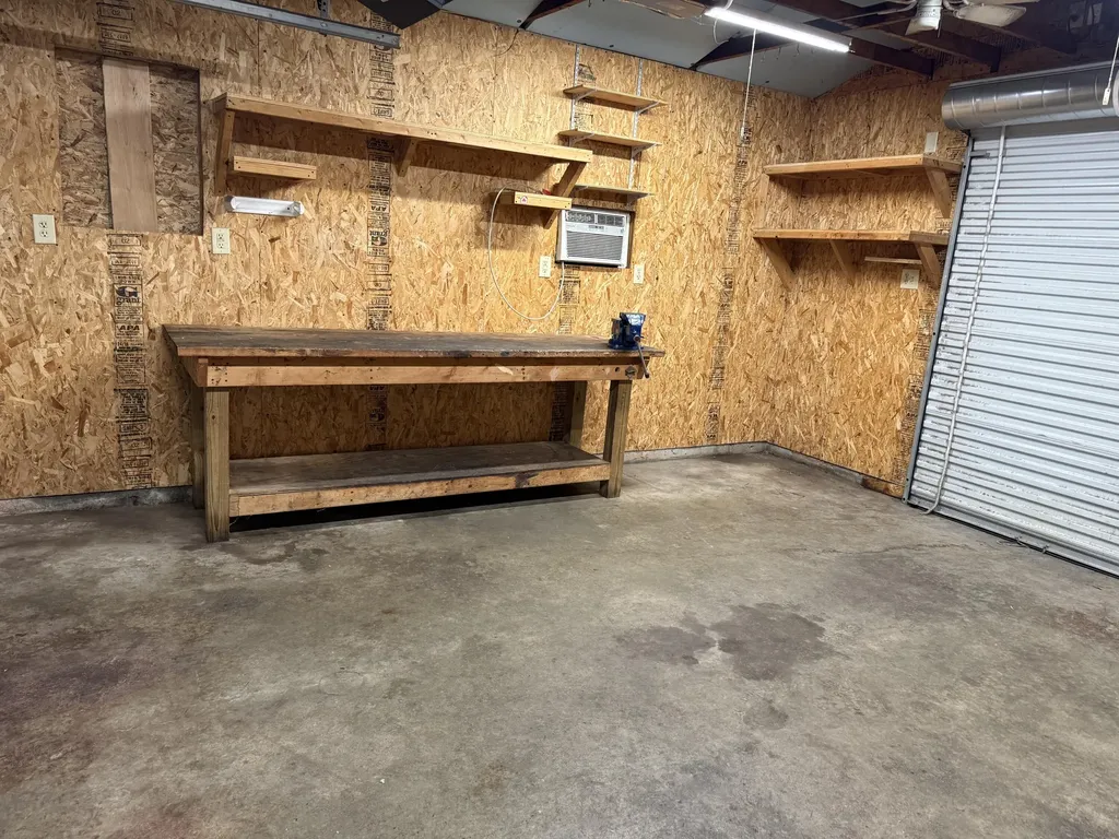 1222 E Porter Street Albion City MI 49224