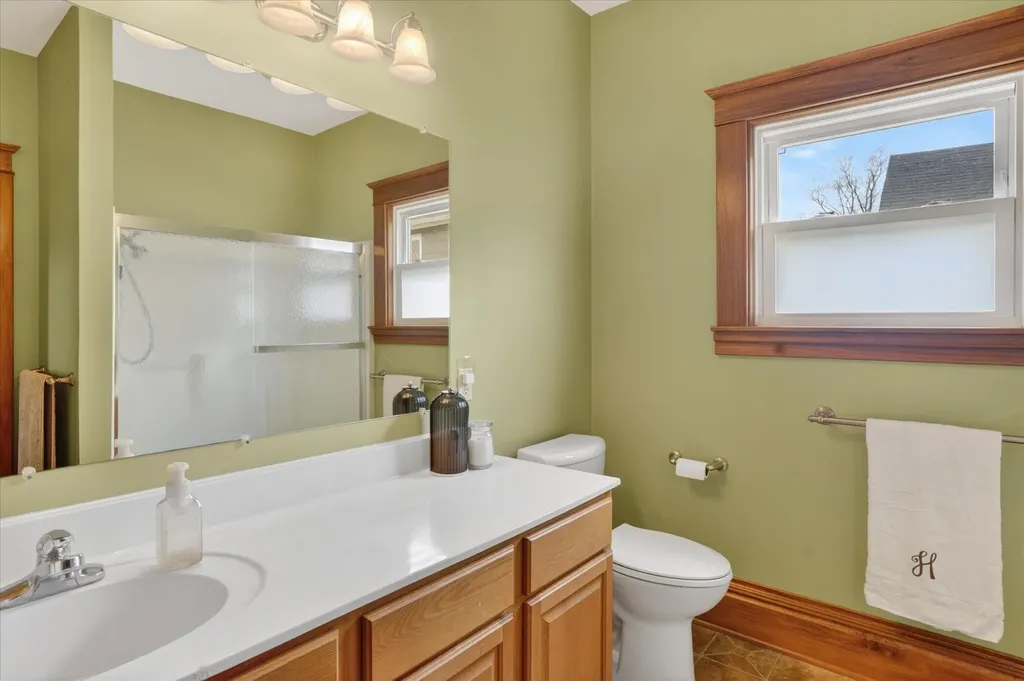 109 S Mulberry Street Marshall City MI 49068