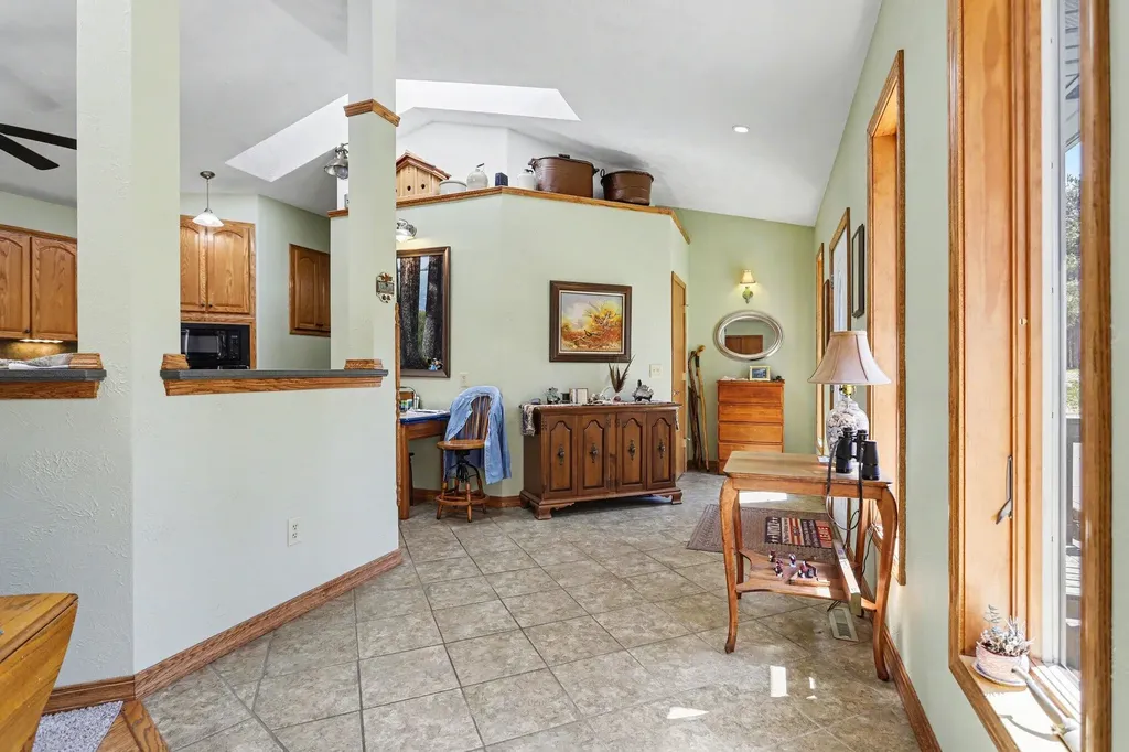 8362 E River Road Emmett Charter Township MI 49014