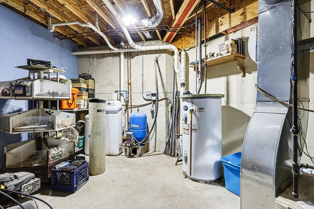 8362 E River Road Emmett Charter Township MI 49014