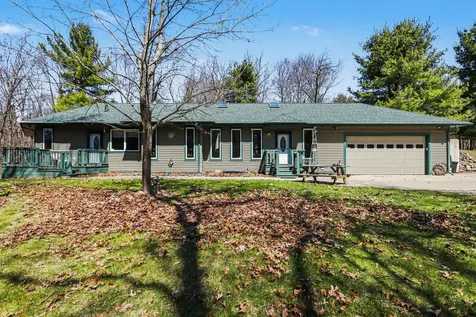 8362 E River Road Emmett Charter Township MI 49014
