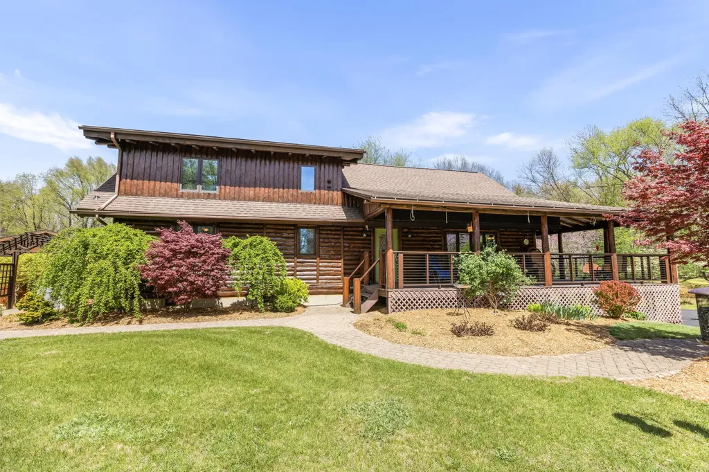 10189 I Drive S Newton Township MI 49033