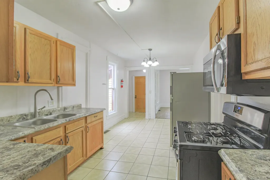 416 Douglas Avenue Kalamazoo City MI 49007