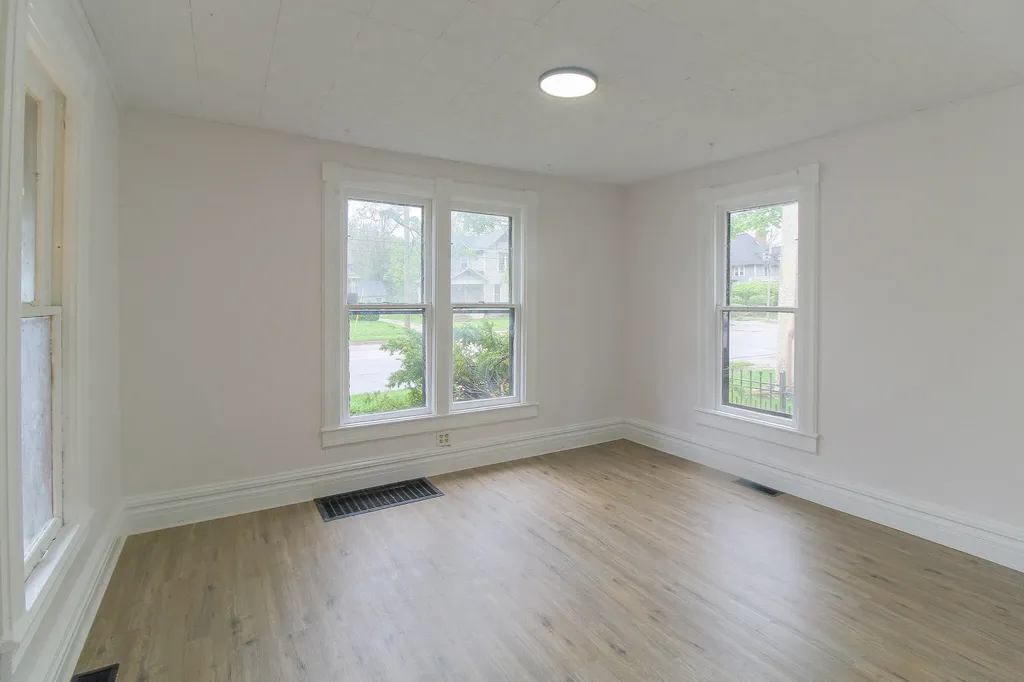 416 Douglas Avenue Kalamazoo City MI 49007