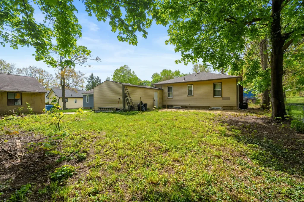 74 Seivour Avenue Battle Creek City MI 49037