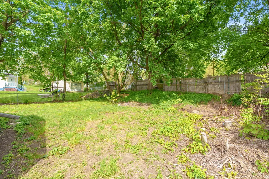 74 Seivour Avenue Battle Creek City MI 49037