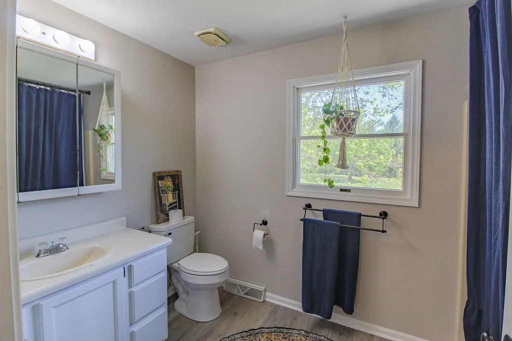 7120 15 1/2 Mile Road Fredonia Township MI 49068