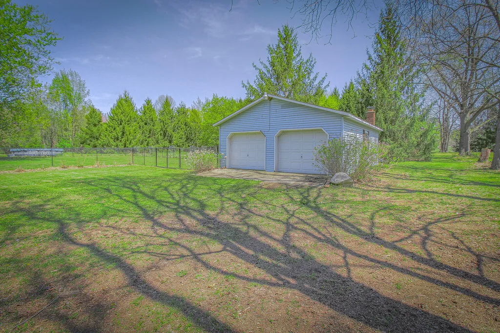 7120 15 1/2 Mile Road Fredonia Township MI 49068