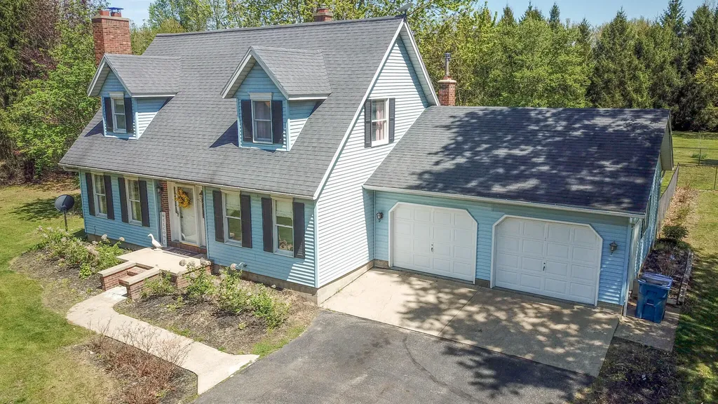7120 15 1/2 Mile Road Fredonia Township MI 49068