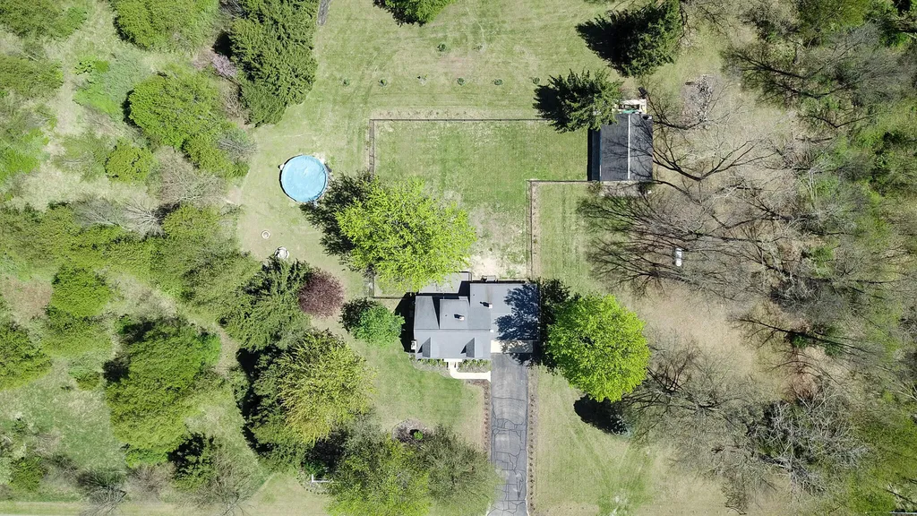 7120 15 1/2 Mile Road Fredonia Township MI 49068