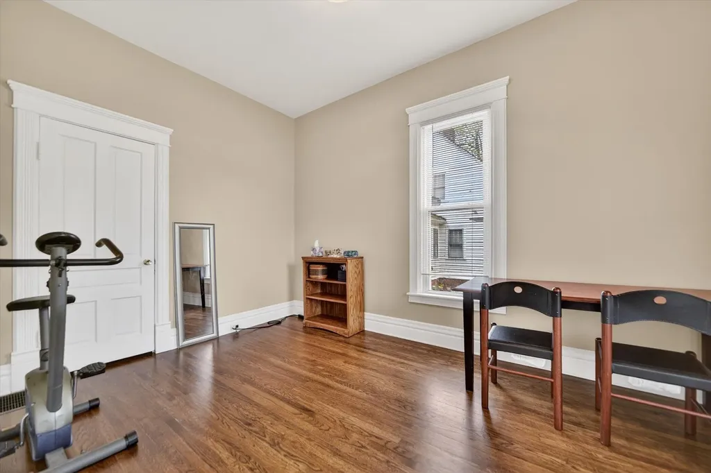 206 Exchange Street Marshall City MI 49068
