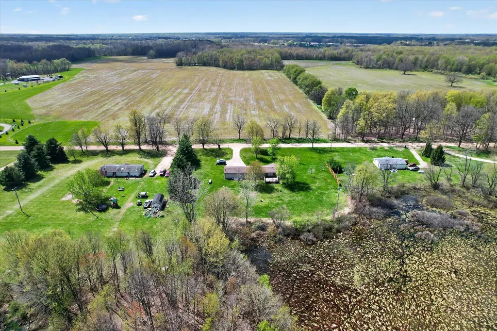 3810 9 1/2 Mile Road Burlington Township MI 49029