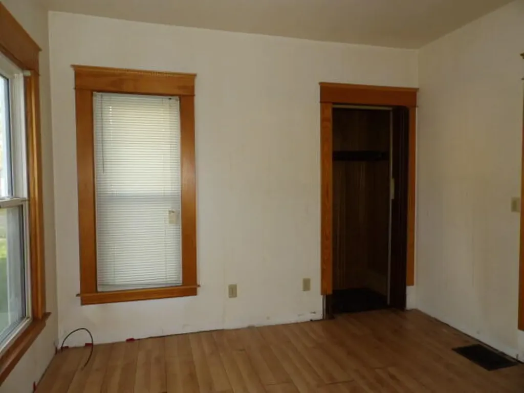 1223 Lake Street Kalamazoo City MI 49001