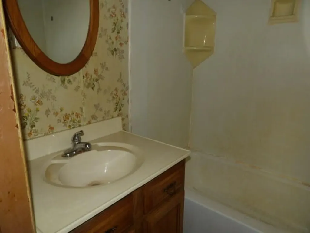 1223 Lake Street Kalamazoo City MI 49001