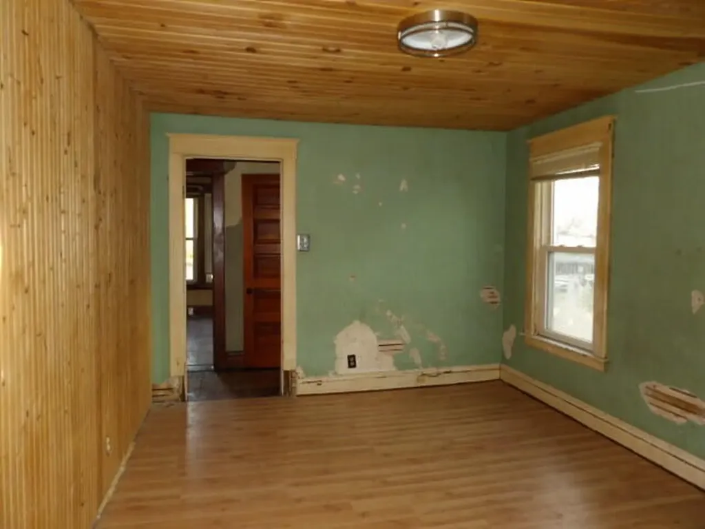 1223 Lake Street Kalamazoo City MI 49001