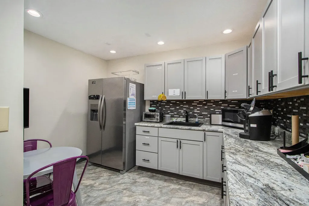 3630 Capital Avenue SW Battle Creek City MI 49015