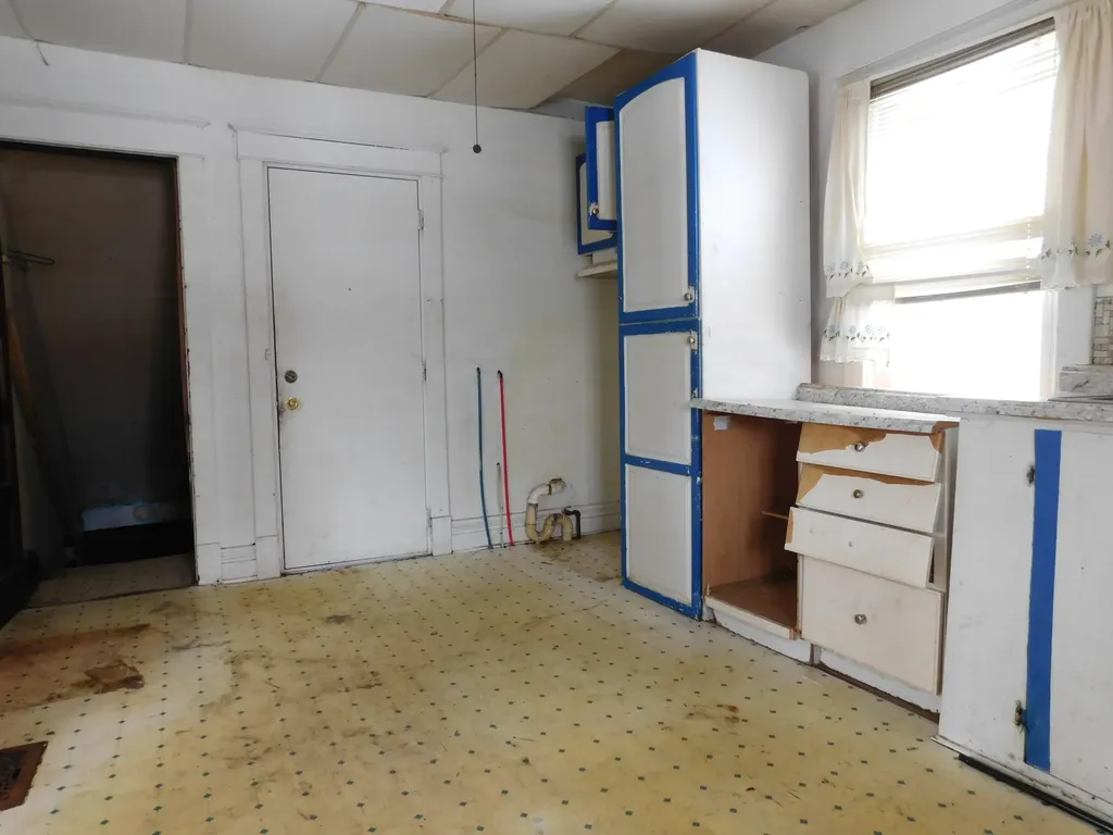 1622 Olive Street Kalamazoo City MI 49001