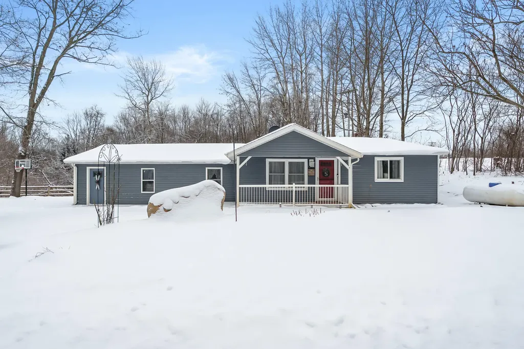 6670 Keyes Road Assyria Township MI 49021