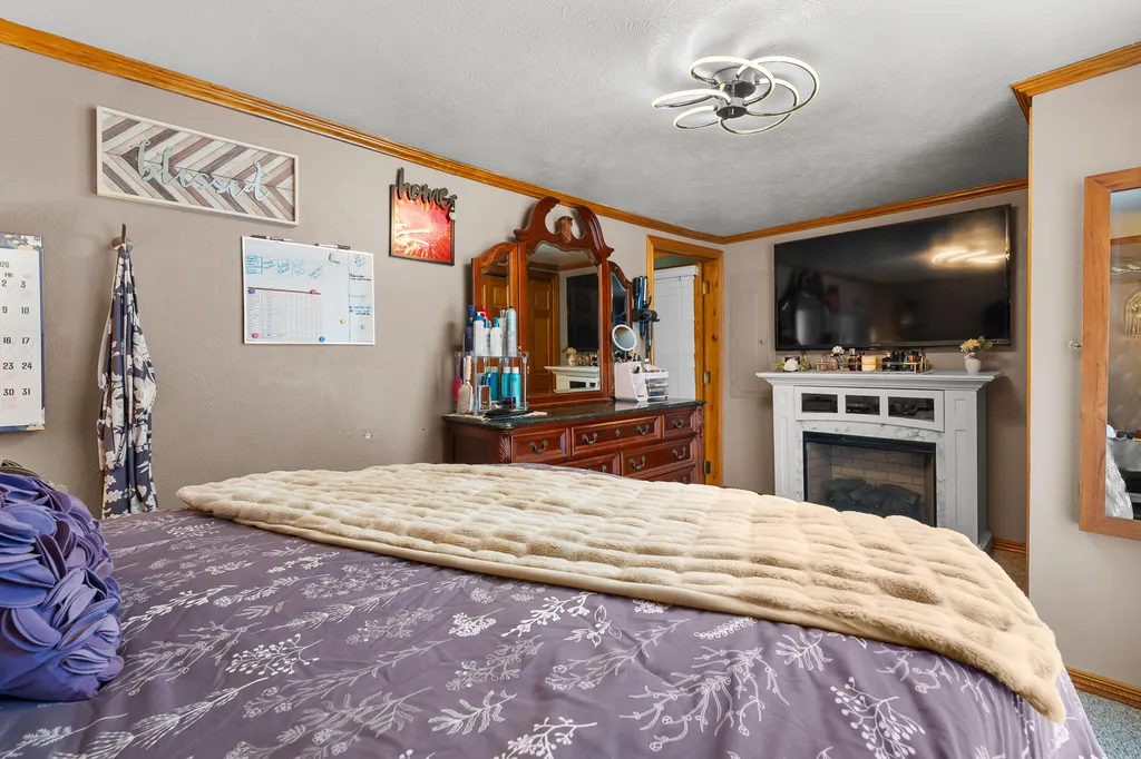 6670 Keyes Road Assyria Township MI 49021