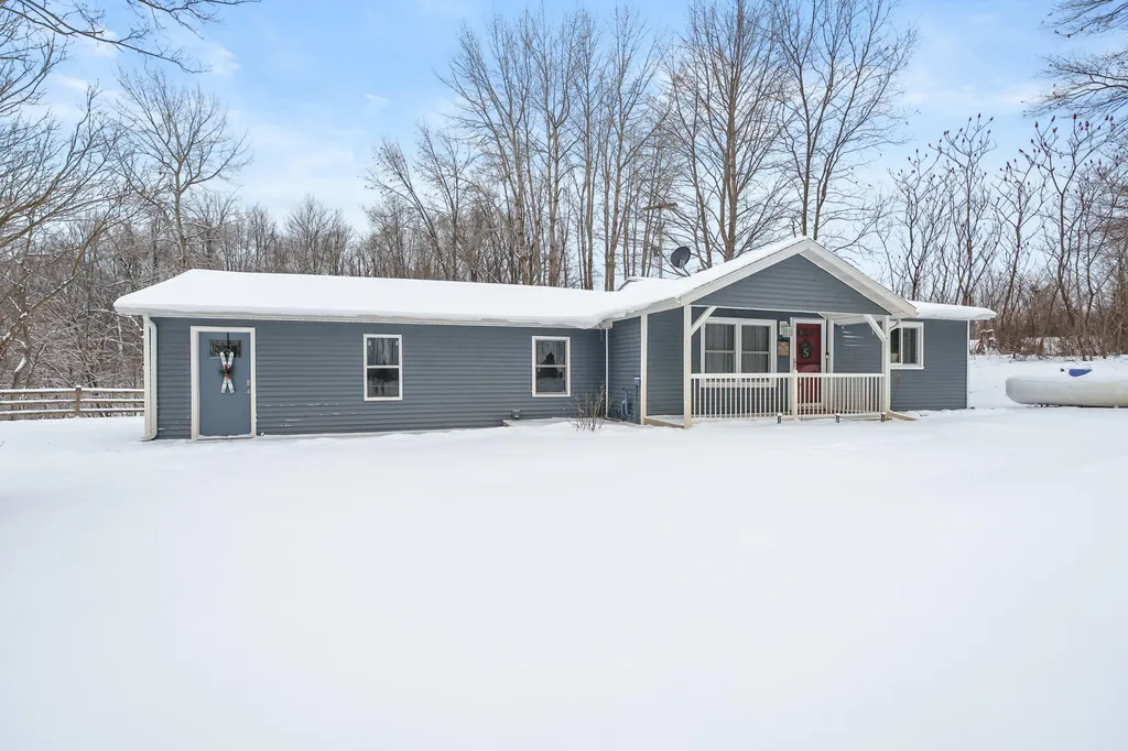 6670 Keyes Road Assyria Township MI 49021