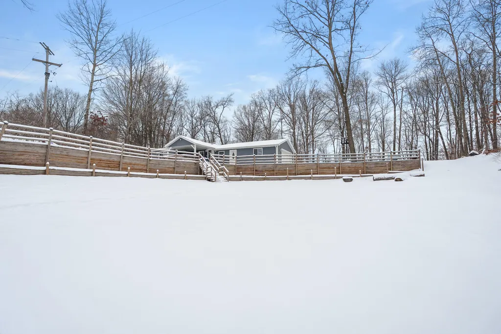 6670 Keyes Road Assyria Township MI 49021