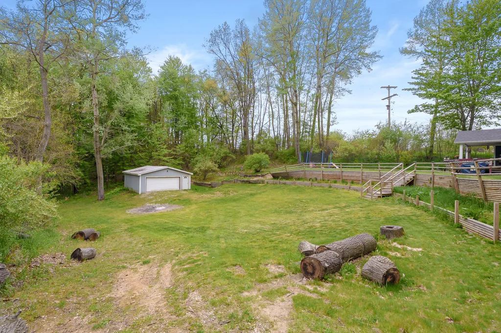 6670 Keyes Road Assyria Township MI 49021