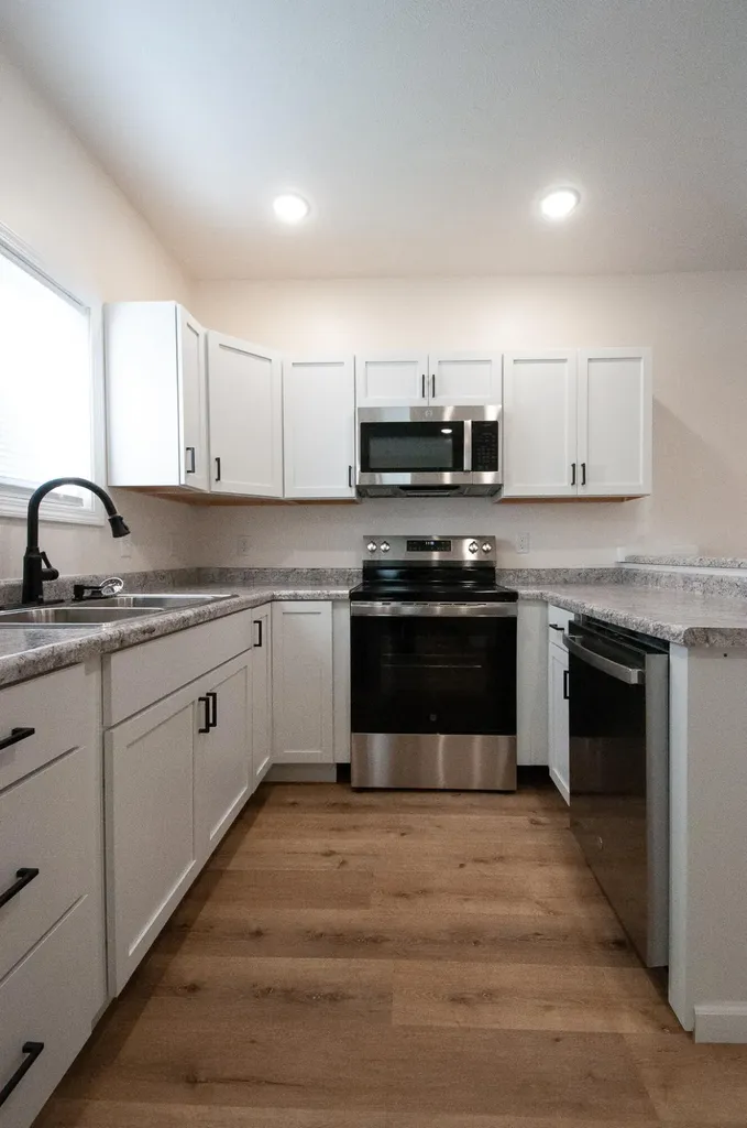 56 Lathrop Avenue Battle Creek City MI 49014