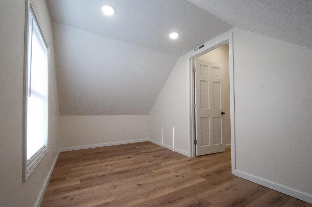 56 Lathrop Avenue Battle Creek City MI 49014
