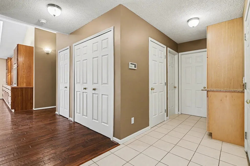212 Chauncey Court Marshall City MI 49068