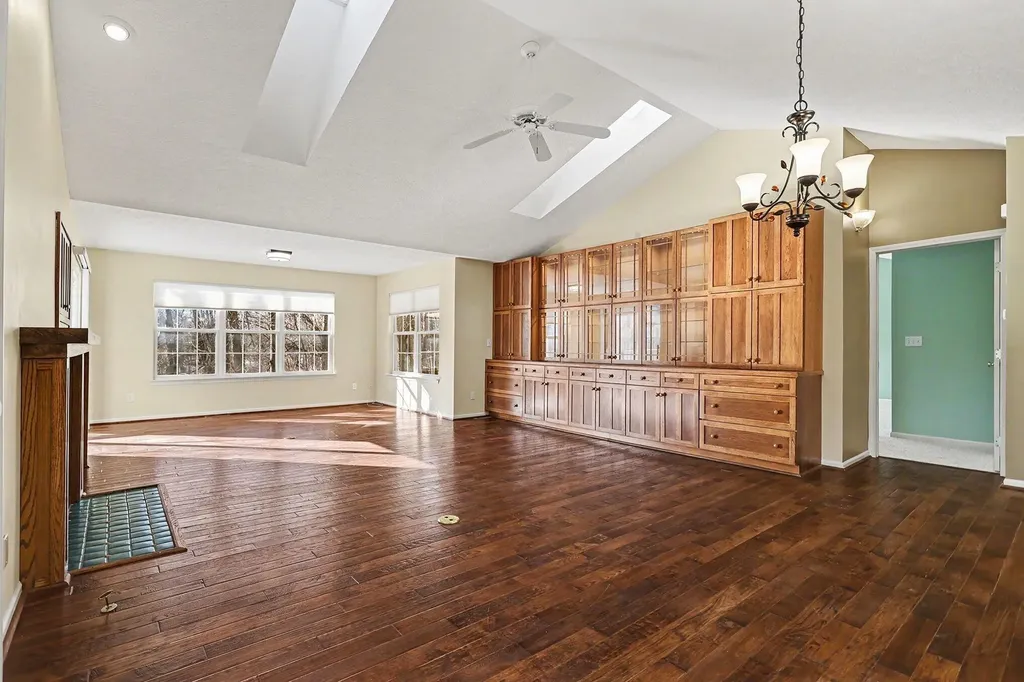 212 Chauncey Court Marshall City MI 49068