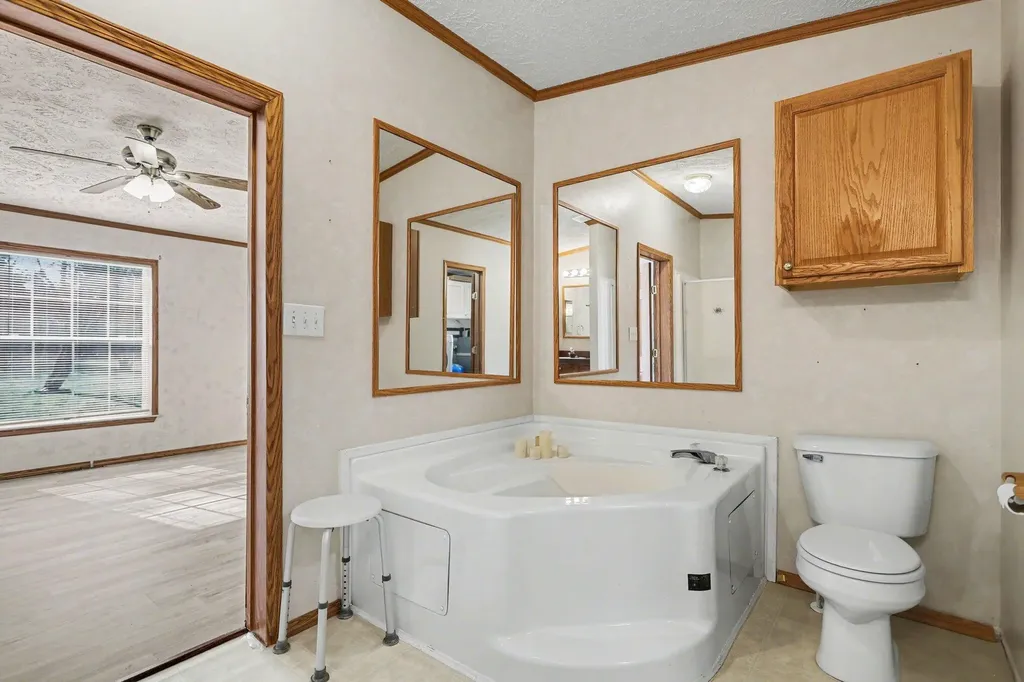 4827 W Paradise Road W Leroy Township MI 49015